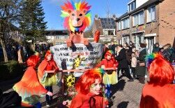 De Kinderoptocht was een onwijs uitbundige bedoening