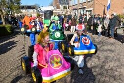 De Kinderoptocht was een onwijs uitbundige bedoening