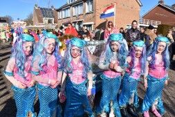 De Kinderoptocht was een onwijs uitbundige bedoening