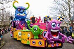 De Lamstralen zijn monsters!