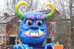 De Lamstralen zijn monsters!