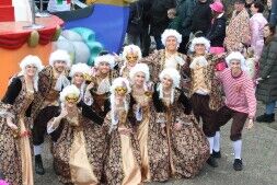 Gemaskerd en al vierden De Hatseflatsers Venetiaans carnaval!