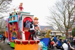 Gemaskerd en al vierden De Hatseflatsers Venetiaans carnaval!