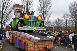 Optocht was  GROOTS