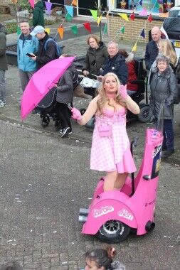 Barbie of Ken?