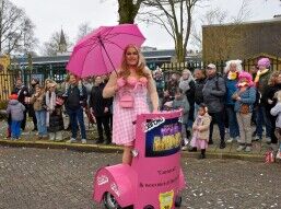 Barbie of Ken?