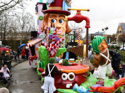 Biermusketiers en de chocoladefabríQ