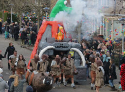 De PilsPiraten gedragen zich als holbewoners! 