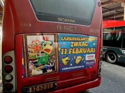 Wie heeft de busreclame van Carnaval Zwaag al gespot?