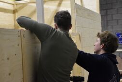 Bende van Ellende weer helemaal gewend.