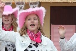 De Hofdames van 2030 kwamen van de prairie!