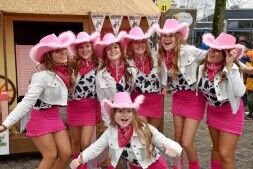 De Hofdames van 2030 kwamen van de prairie!