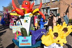 De Kinderoptocht was een onwijs uitbundige bedoening