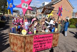 De Kinderoptocht was een onwijs vrolijke boel!