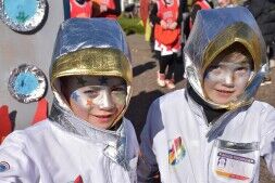 De Kinderoptocht was een onwijs vrolijke boel!
