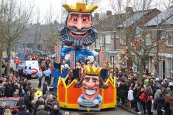 De Lamstralen voelden zich de Koning te rijk!