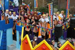 De Lamstralen voelden zich de Koning te rijk!