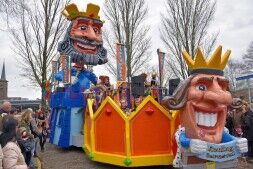 De Lamstralen voelden zich de Koning te rijk!