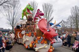 De Nootgevallen  gingen terug naar de oertijd