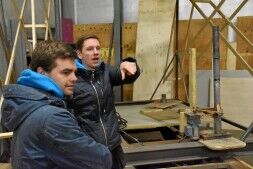 De PartyPoppers helemaal uit hun comfortzone