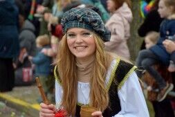 De Skuumkoppen Schots en scheef!