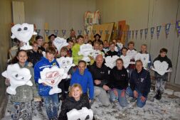 Jeugdraad piepschuimworkshop geslaagd.