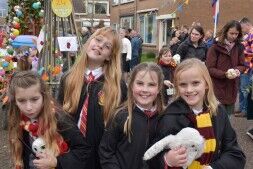 Kinderoptocht was een onwijs vrolijke boel