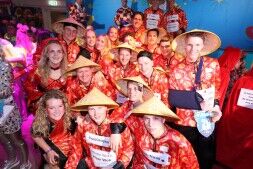 Swaeghs Zottenbal: een zaal vol gekkigheid.