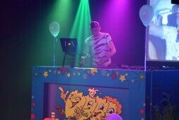 Tieneravond was een dolle boel!