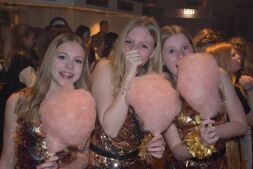 Tieneravond was een dolle boel!