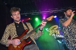 Waanzinnig Masker Feest was Waanzinnig!