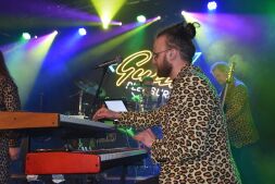 Waanzinnig Masker Feest was Waanzinnig!