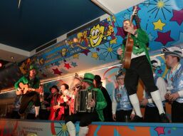 Daverende Dikke Dolle Dinsdag!