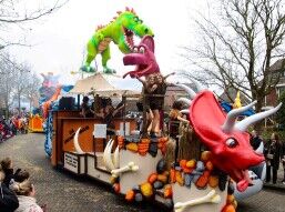 De Nootgevallen  gingen terug naar de oertijd