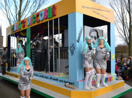 De Pretkoppen vierden COlombiaans carnaval in Pablo’s disCObar