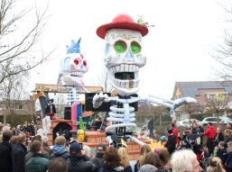 De Schuimkragen uit de dood herrezen?