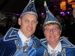 Het Masker presenteert; het 12e en 13e Raadslid