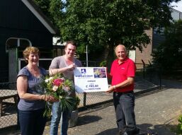 Nel en Frits Entius beloond met een mooi bedrag!