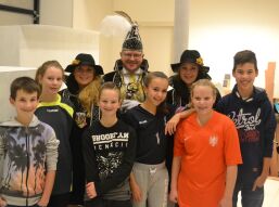 Van Kinderoptocht, hups, naar Grote Optocht